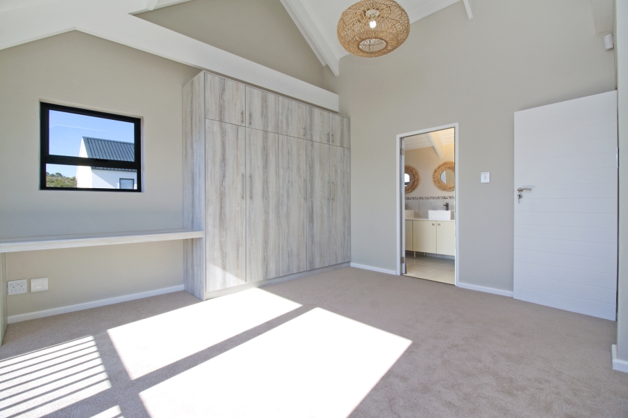 4 Bedroom Property for Sale in Kommetjie Western Cape